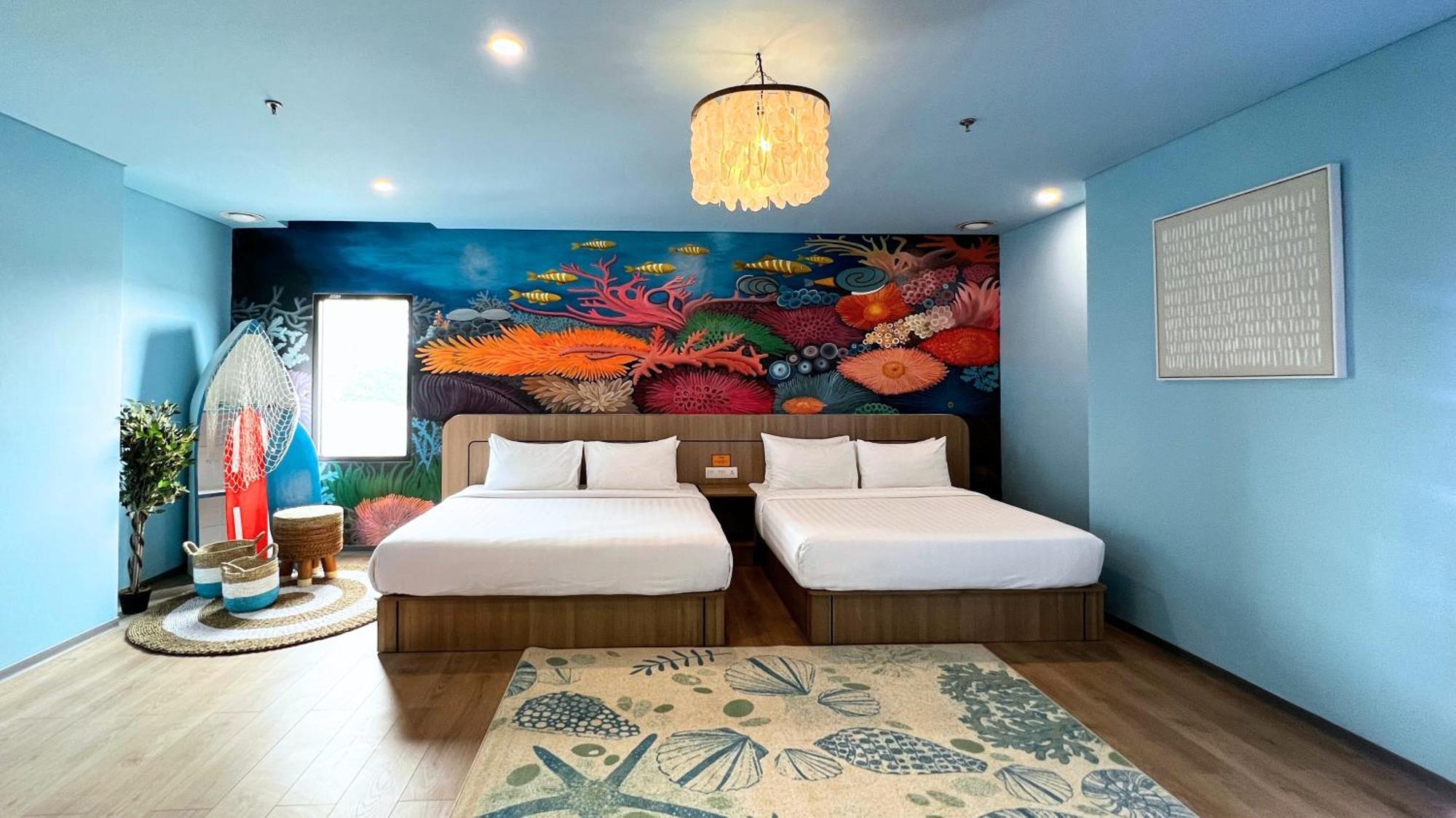 Yellow Bee Resort Cililitan ジャカルタ エクステリア 写真