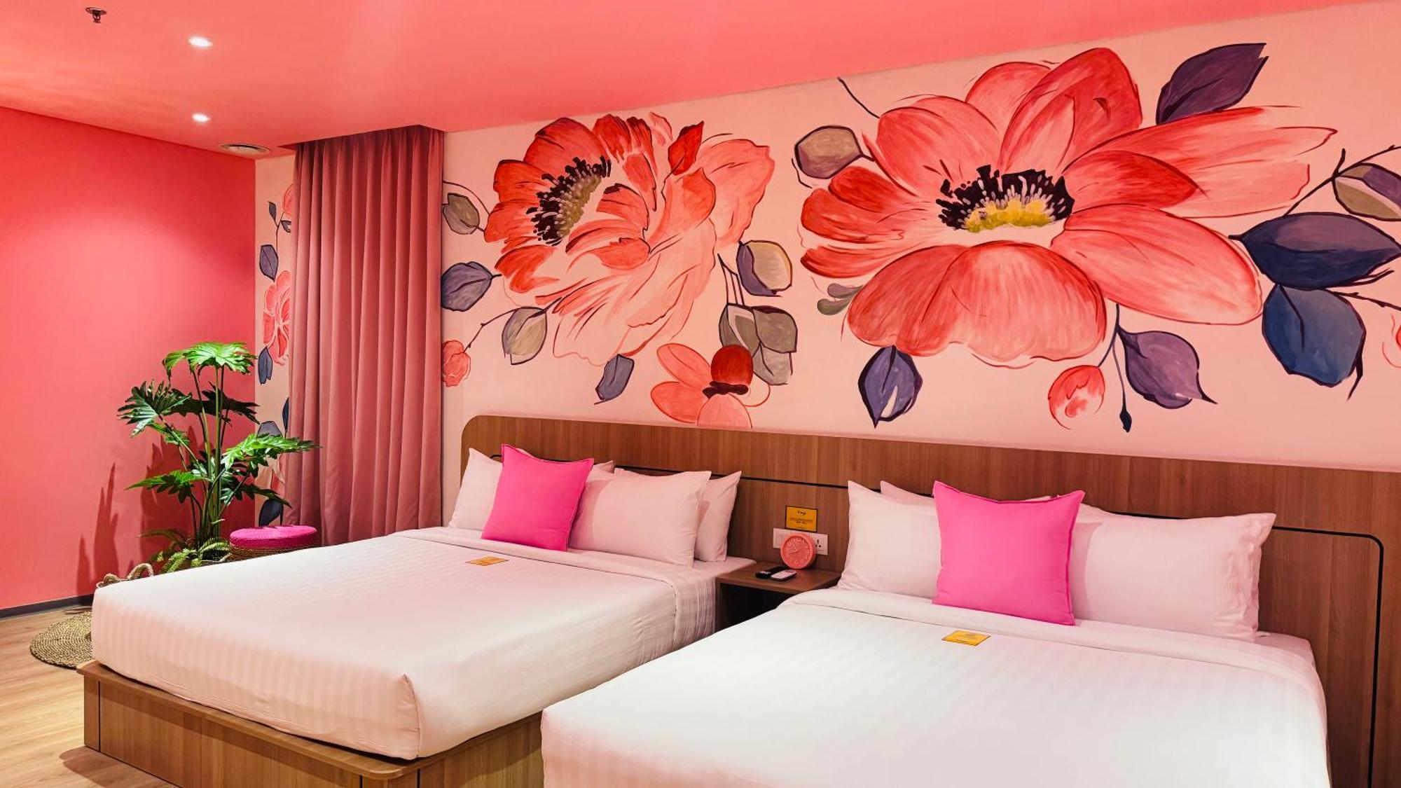 Yellow Bee Resort Cililitan ジャカルタ エクステリア 写真