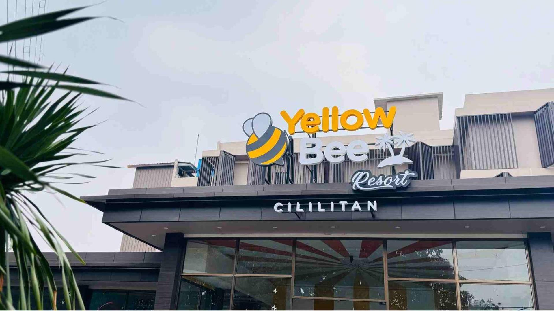 Yellow Bee Resort Cililitan ジャカルタ エクステリア 写真